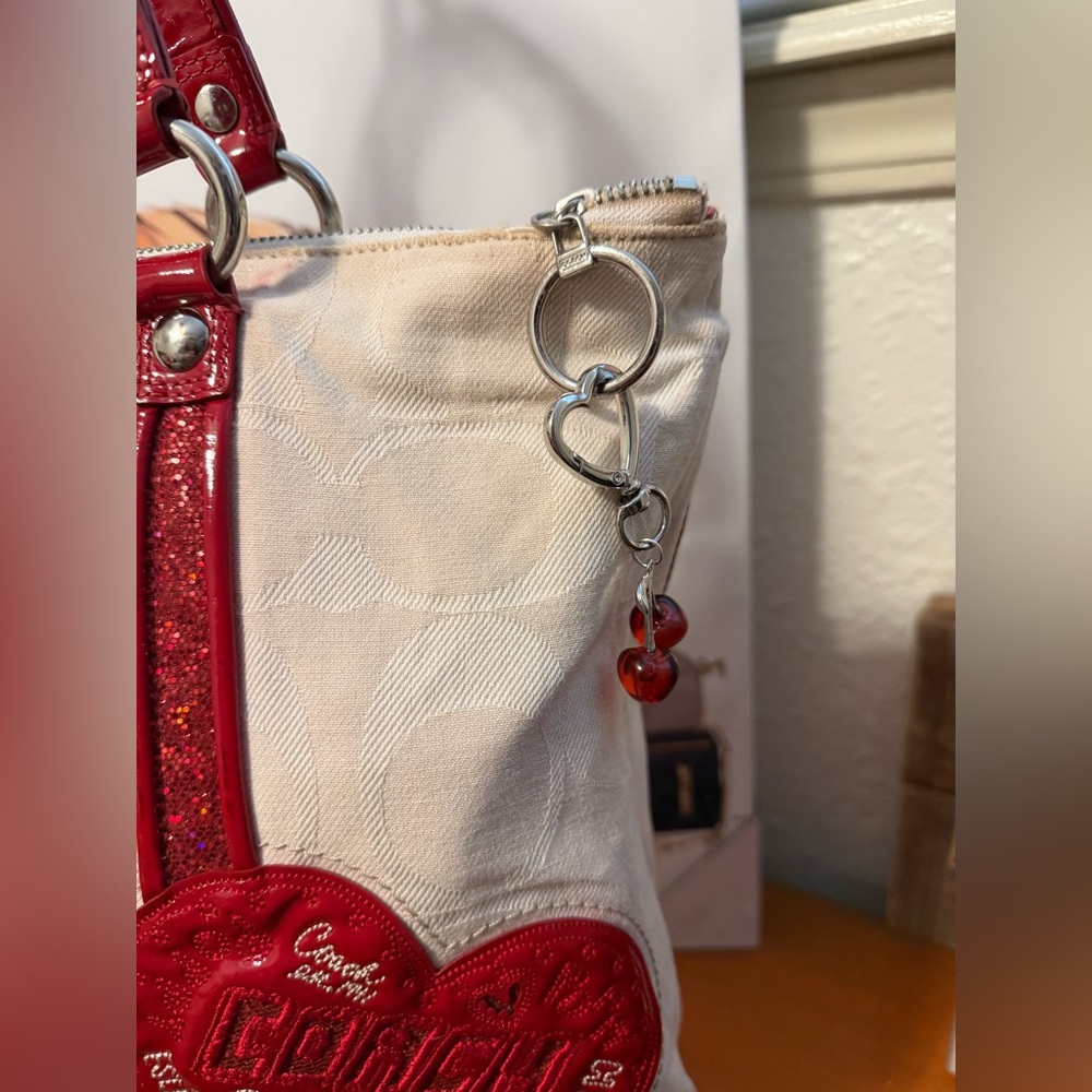 Coach Cream Tote with Red Heart Accents and Straps - Picture 4 of 15